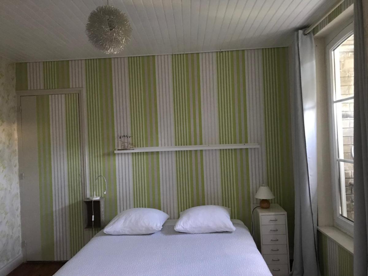 Un Jardin Dans La Ville Bed and Breakfast Châlons-en-Champagne Eksteriør billede
